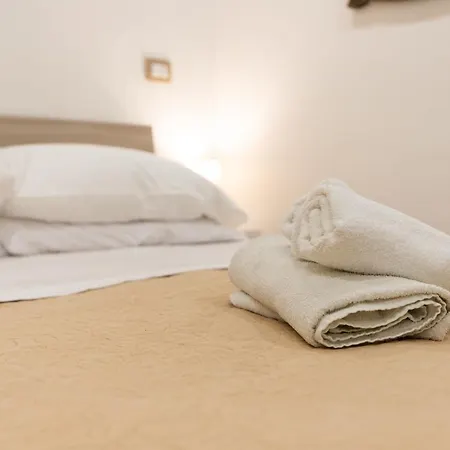 Il Basso Mini Apartment Napoli Esterno foto
